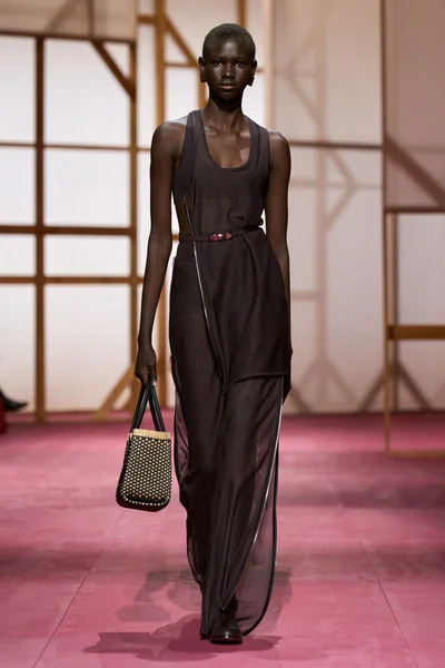 Look 4